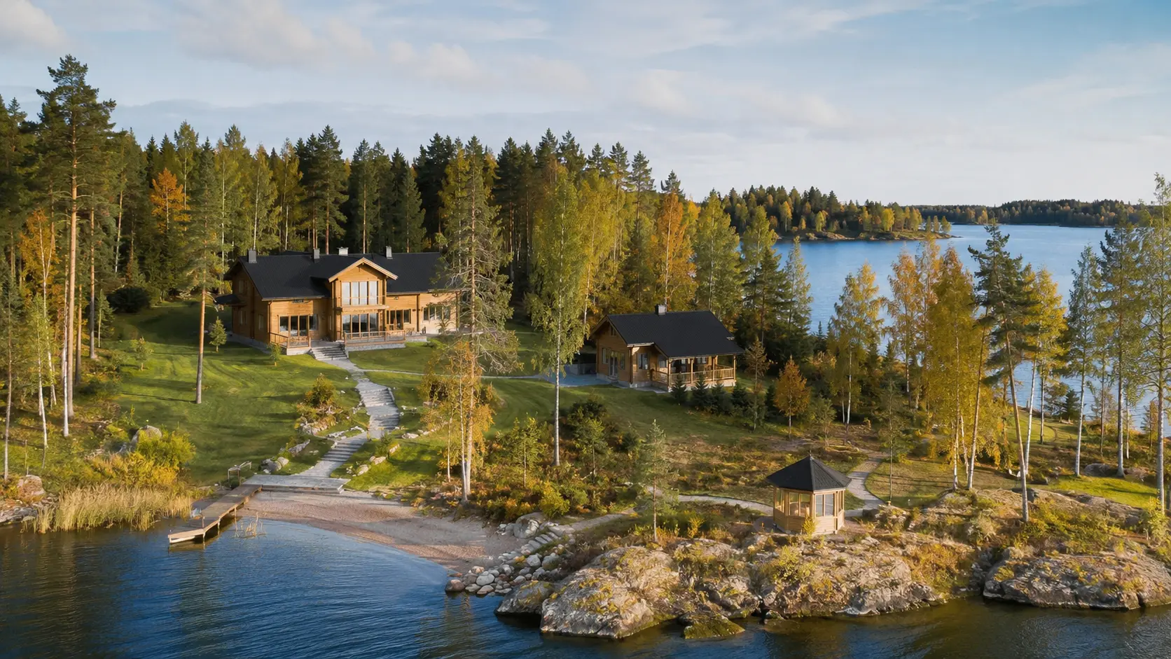 Perintövero 2 miljoonaa – paljonko veroa maksetaan vuonna 2026? Laaja suomalainen järvenrantatila päärakennuksineen ja metsineen.
